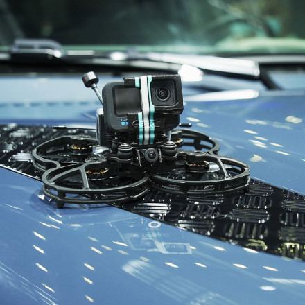 Квадрокоптер GEPRC CineLog35 HD с Caddx Vista