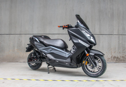 Электроскутер T9