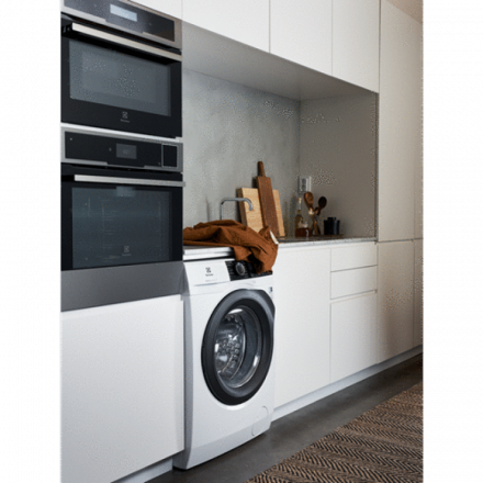 СТИРАЛЬНАЯ МАШИНА ELECTROLUX EW7WR447W