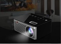 Супер портативный мини-проектор UNIC T200