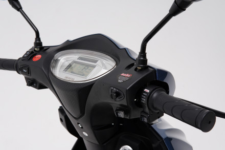 Электроскутер AUCMA WH7232