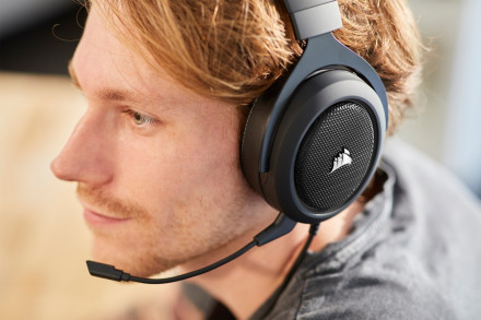 Наушники с микрофоном CORSAIR HS60 Pro Surround